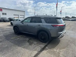 Nissan Pathfinder 2025 AWD SL 4dr SUV