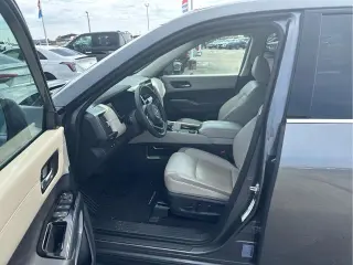 Nissan Pathfinder 2025 AWD SL 4dr SUV