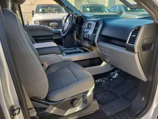 Ford F-150 2015 4x4 XLT 4dr SuperCrew 5.5 ft. SB