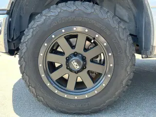 Ford F-150 2015 4x4 XLT 4dr SuperCrew 5.5 ft. SB