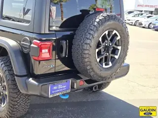 Jeep Wrangler 2024 4x4 Rubicon 4xe 4p SUV