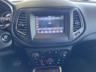 Jeep Compass 2019 4x4 Latitude 4dr SUV