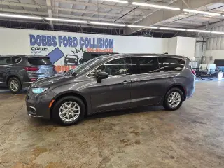 Chrysler Pacifica 2023 Touring L 4dr Mini-Van