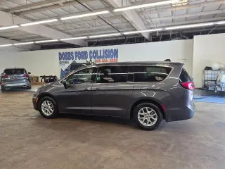 Chrysler Pacifica 2023 Touring L 4dr Mini-Van