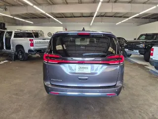 Chrysler Pacifica 2023 Touring L 4dr Mini-Van