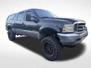 Ford F-250 Super Duty 2003 4dr Cabina de tripulação XL 4WD SB
