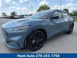 Ford Mustang Mach-E 2023 Premium 4dr SUV