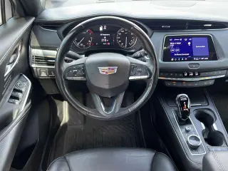 Cadillac XT4 2023 4x4 Premium Luxury 4dr Crossover