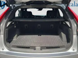 Cadillac XT4 2023 4x4 Premium Luxury 4dr Crossover