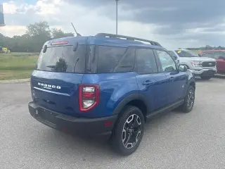 Ford Bronco Sport 2023 AWD Outer Banks SUV de 4 puertas