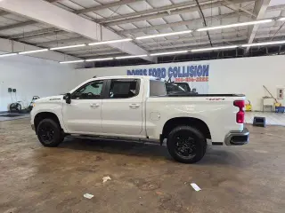 Chevrolet Silverado 1500 2023 4x4 LT 4dr Crew Cab 5.8 ft. SB w/1LT