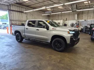 Chevrolet Silverado 1500 2019 4x4 LT Trail Boss 4p Crew Cab 5.8 ft. SB