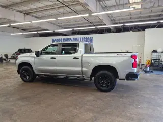 Chevrolet Silverado 1500 2019 4x4 LT Trail Boss 4p Crew Cab 5.8 ft. SB