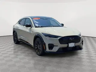 Ford Mustang Mach-E 2025 AWD Premium 4dr SUV