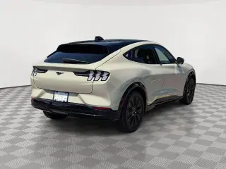 Ford Mustang Mach-E 2025 AWD Premium 4dr SUV