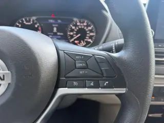 Nissan Altima 2021 2.5 SV 4dr Sedán
