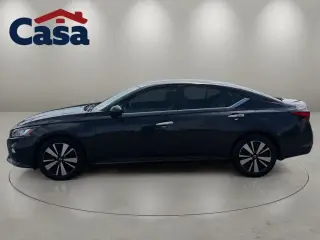 Nissan Altima 2021 2.5 SV 4dr Sedán