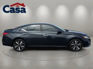Nissan Altima 2021 2.5 SV 4dr Sedán