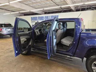 Chevrolet Colorado 2016 4x2 Work Truck 4dr Crew Cab 5 ft. SB