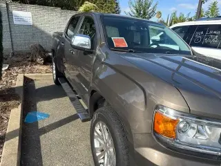 GMC Canyon 2016 4x4 SLT 4dr Crew Cab 5 ft. SB