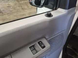 Ford E-Series 2014 E-250 3dr Cargo Van