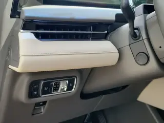 Lincoln Nautilus híbrido 2024 AWD Premiere 4p SUV
