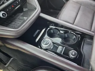 Ford Explorer 2025 Platinum SUV de 4 puertas