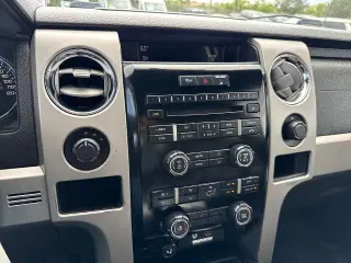 Ford F-150 2011 4x4 FX4 4dr SuperCrew Styleside 5.5 ft. SB
