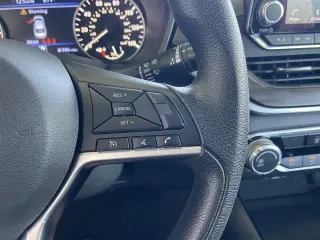 Nissan Altima 2024 2.5 SV 4dr Sedán