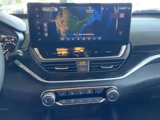 Nissan Altima 2024 2.5 SR 4dr Sedan