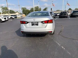 Nissan Altima 2026 AWD 2.5 SV 4dr Sed n