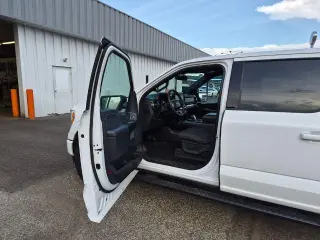 Ford F-150 2023 4x4 XLT 4p SuperCrew 6.5 ft. SB