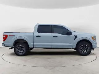 Ford F-150 2021 4x4 XL 4dr SuperCrew 5.5 ft. SB