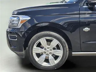 Ford Expedition MAX 2023 4x4 King Ranch SUV de 4 puertas