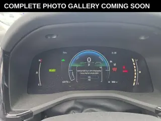 Toyota Camry 2025 SE 4dr Sedan