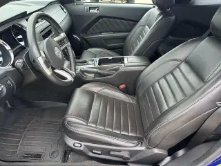 Ford Mustang 2013 V6 Premium 2dr Fastback