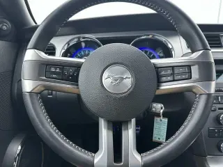 Ford Mustang 2013 V6 Premium 2dr Fastback
