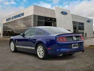 Ford Mustang 2013 V6 Premium 2dr Fastback