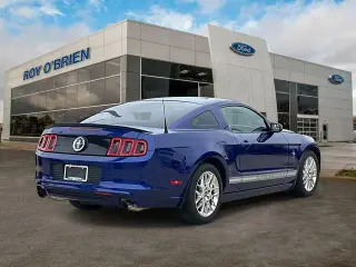 Ford Mustang 2013 V6 Premium 2dr Fastback