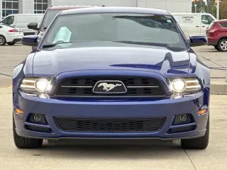 Ford Mustang 2013 V6 Premium 2dr Fastback