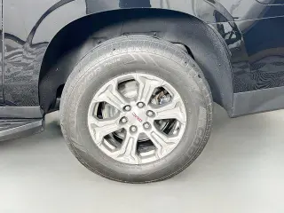 GMC Yukon XL 2022 4x4 SLE 4dr SUV