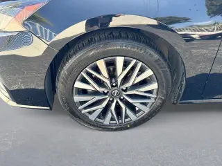 Nissan Altima 2024 2.5 SV 4dr Sedán