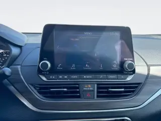 Nissan Altima 2024 2.5 SV 4dr Sedán