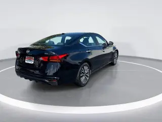 Nissan Altima 2024 2.5 SV 4dr Sedán