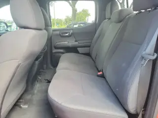 Toyota Tacoma 2018 4x2 TRD Sport 4dr Double Cab 5.0 ft SB