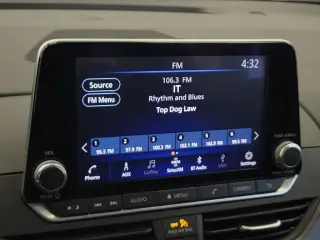 Nissan Altima 2025 2.5 SV 4dr Sedán