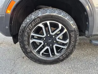 Ford Ranger 2024 4x4 Lariat 4dr SuperCrew 5.0 ft. SB