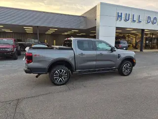 Ford Ranger 2024 4x4 Lariat 4dr SuperCrew 5.0 ft. SB