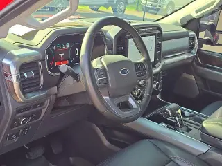 Ford F-150 2022 4x4 Lariat 4dr SuperCrew 5.5 ft. SB