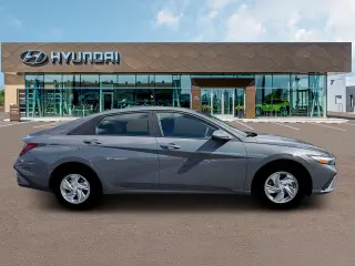 Hyundai ELANTRA 2026 SE 4dr Sedan